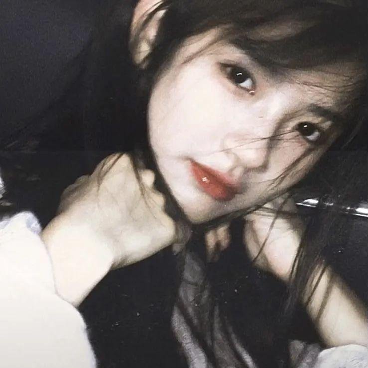 双面女蝎星